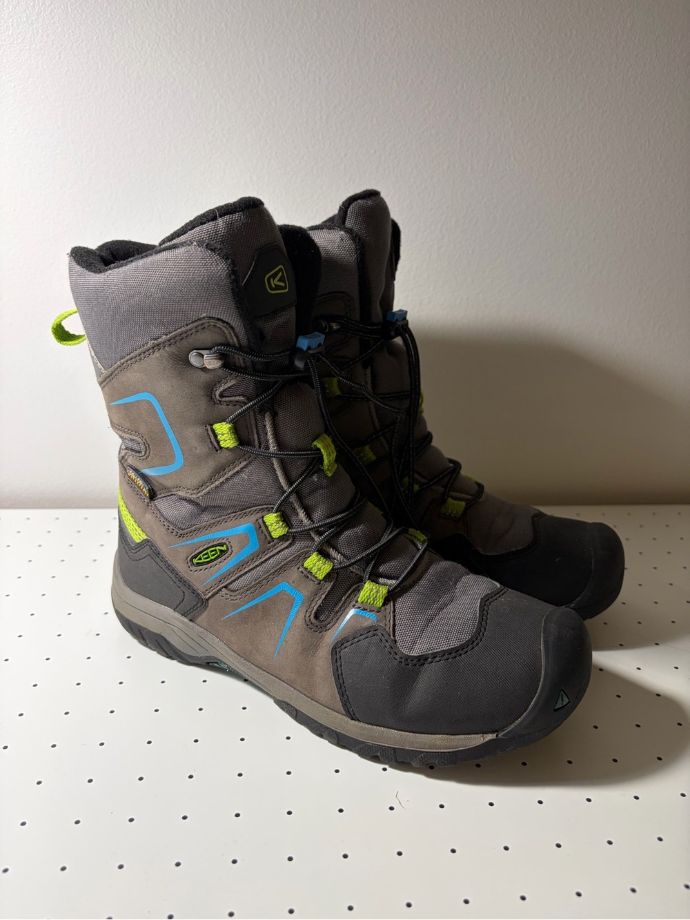 Keen-Dry Wterproof Kids Gray Winter Boots with Blue & Lime Accents